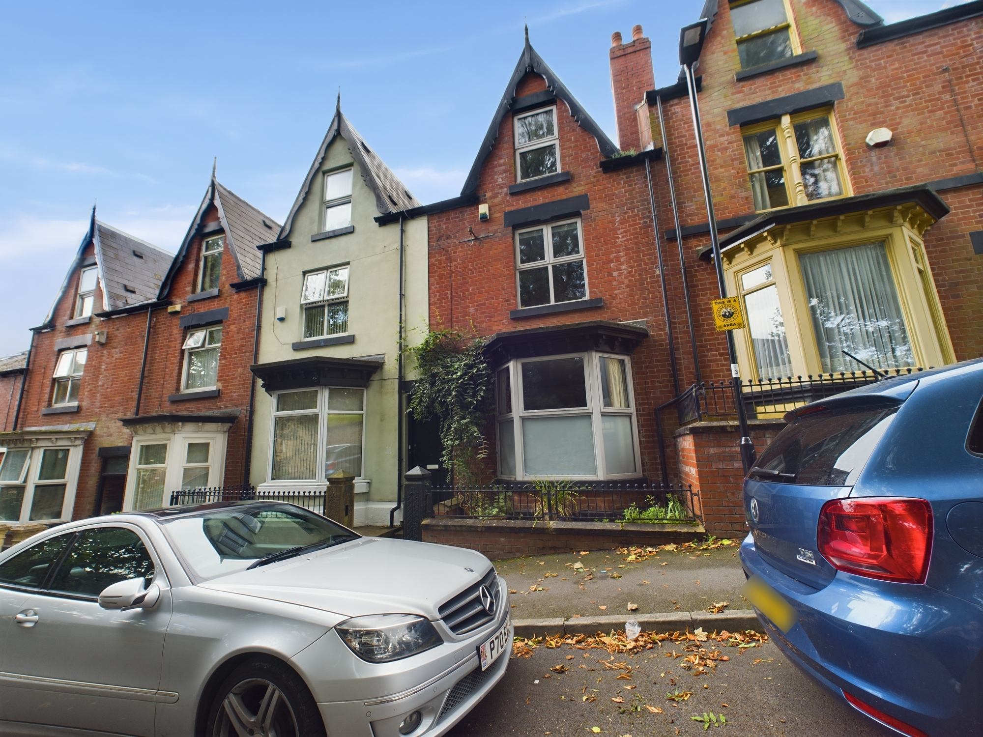 3 bedroom Terraced House Vivian Road, S5 Property Search Strike