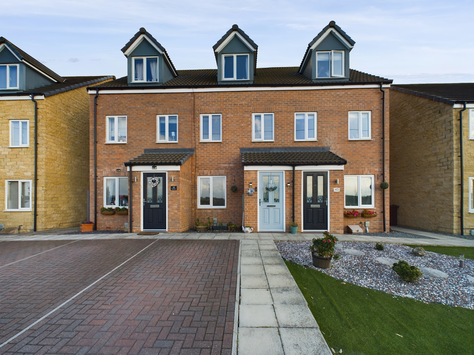 3 bedroom Terraced House Hampstead Gardens, HU7 Property Search