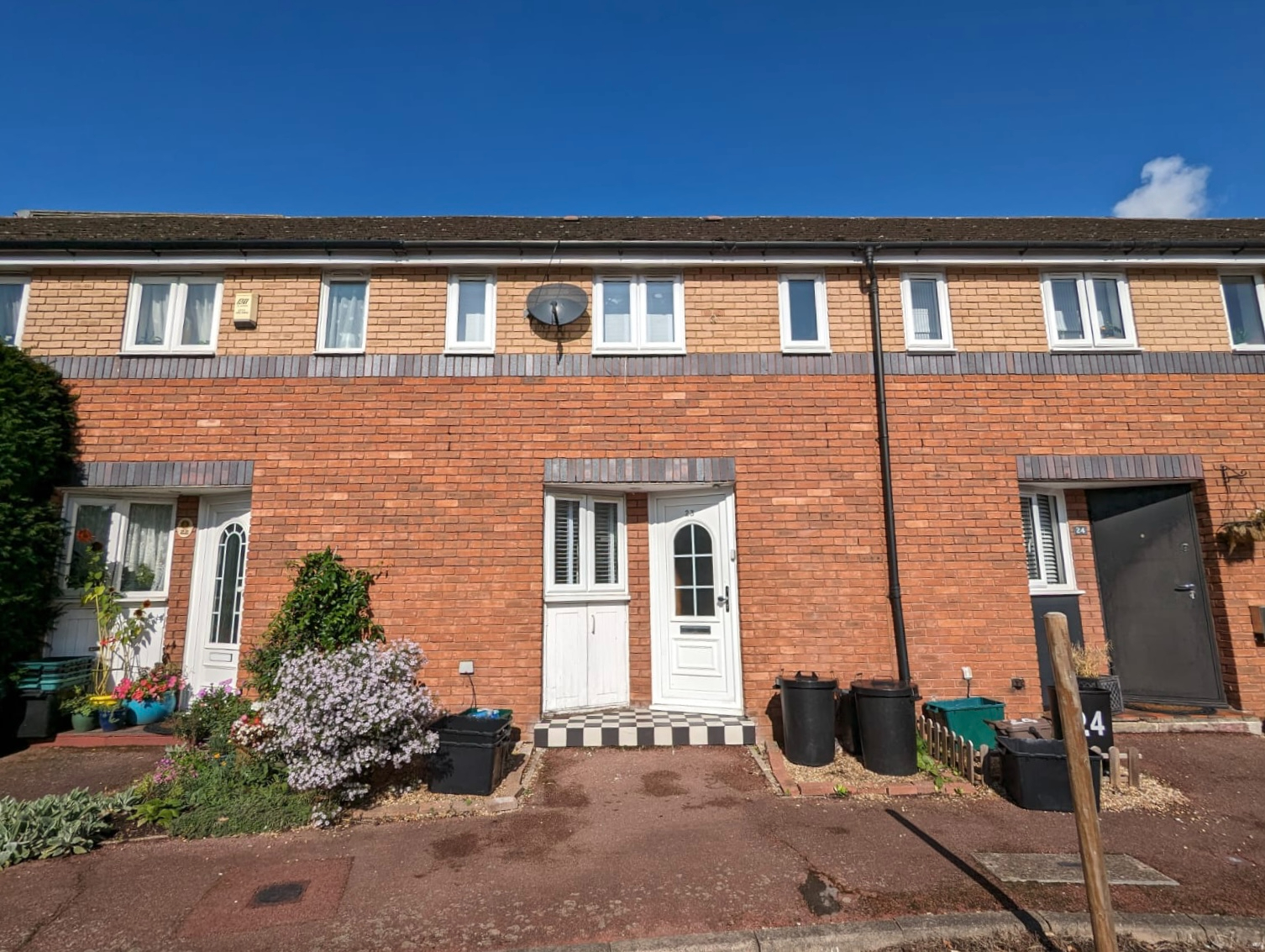 1 bedroom Terraced House Beeches Close, SE20 Property Search Strike