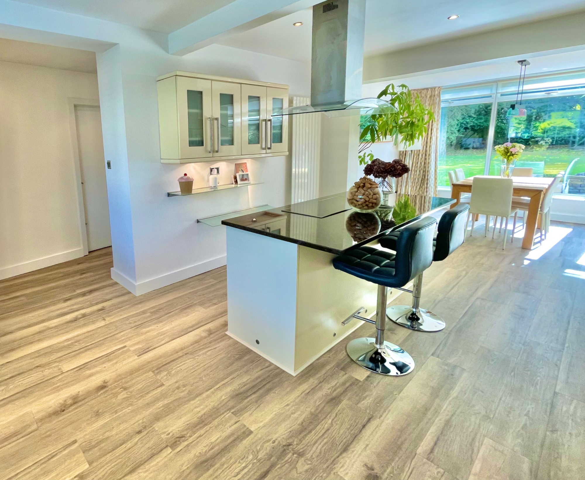 4 bedroom Semidetached House Drive, BR2 Property Search