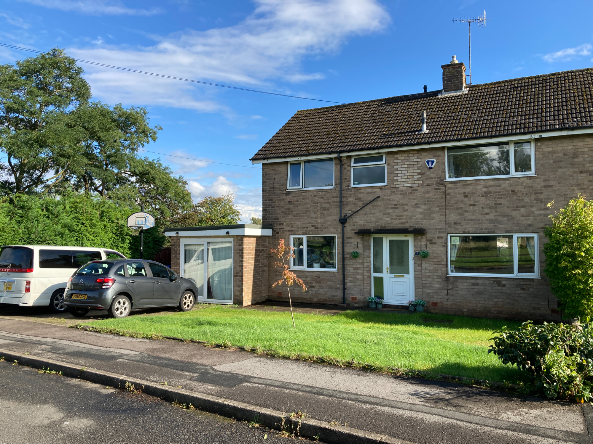 4 bedroom Semidetached House Cheviot Way, S40 Property Search Strike