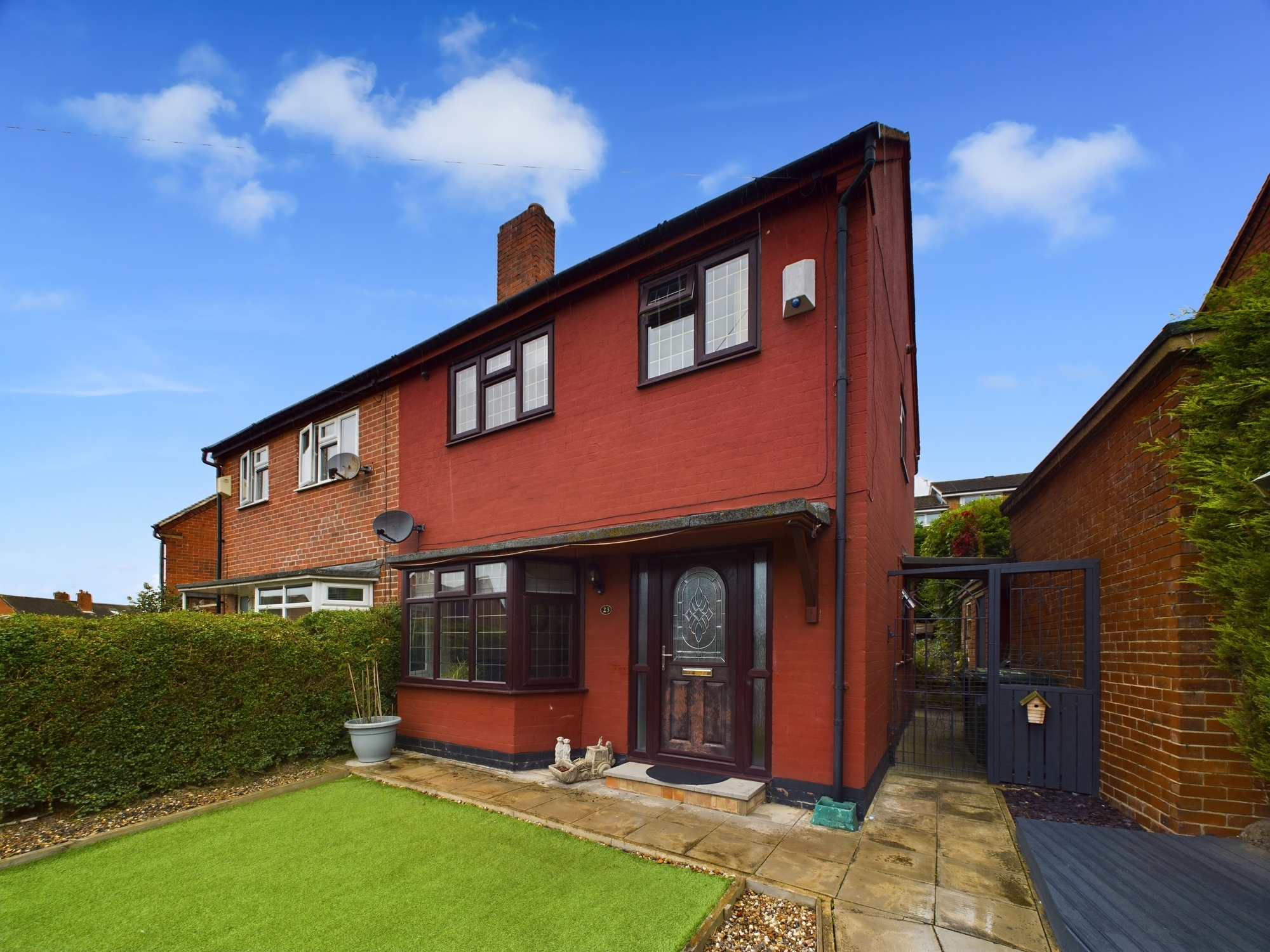 2 bedroom Semidetached House Moorcroft Road, WF13 Property Search