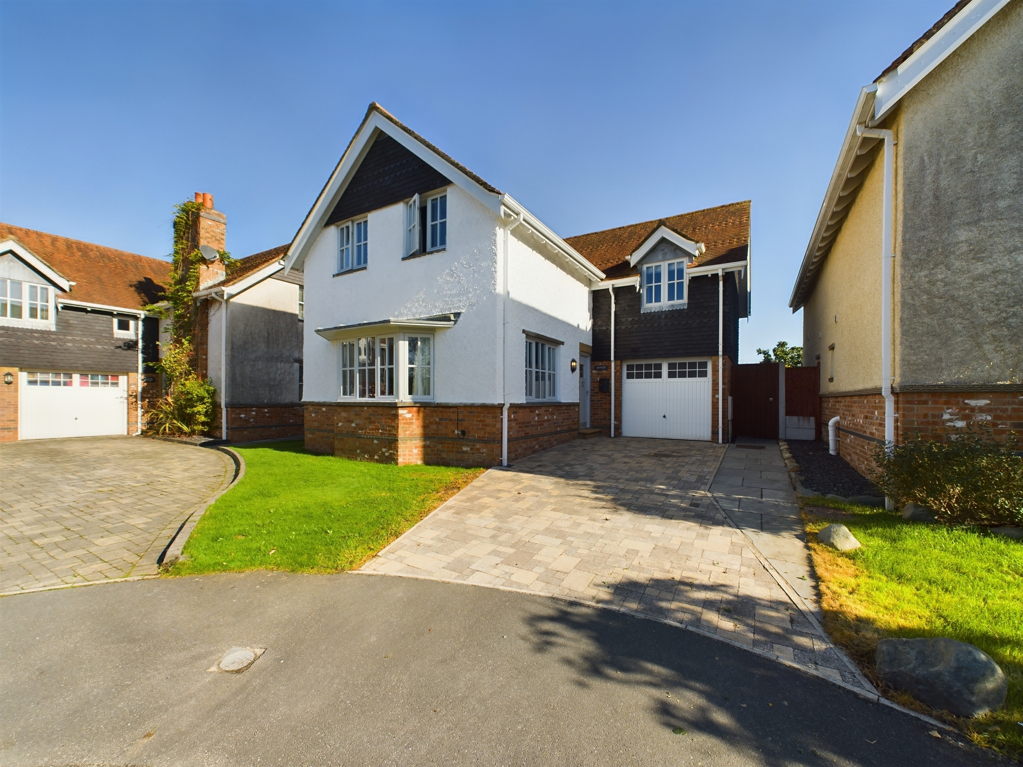 4 bedroom Detached House Ingol Lane, FY6 Property Search Strike