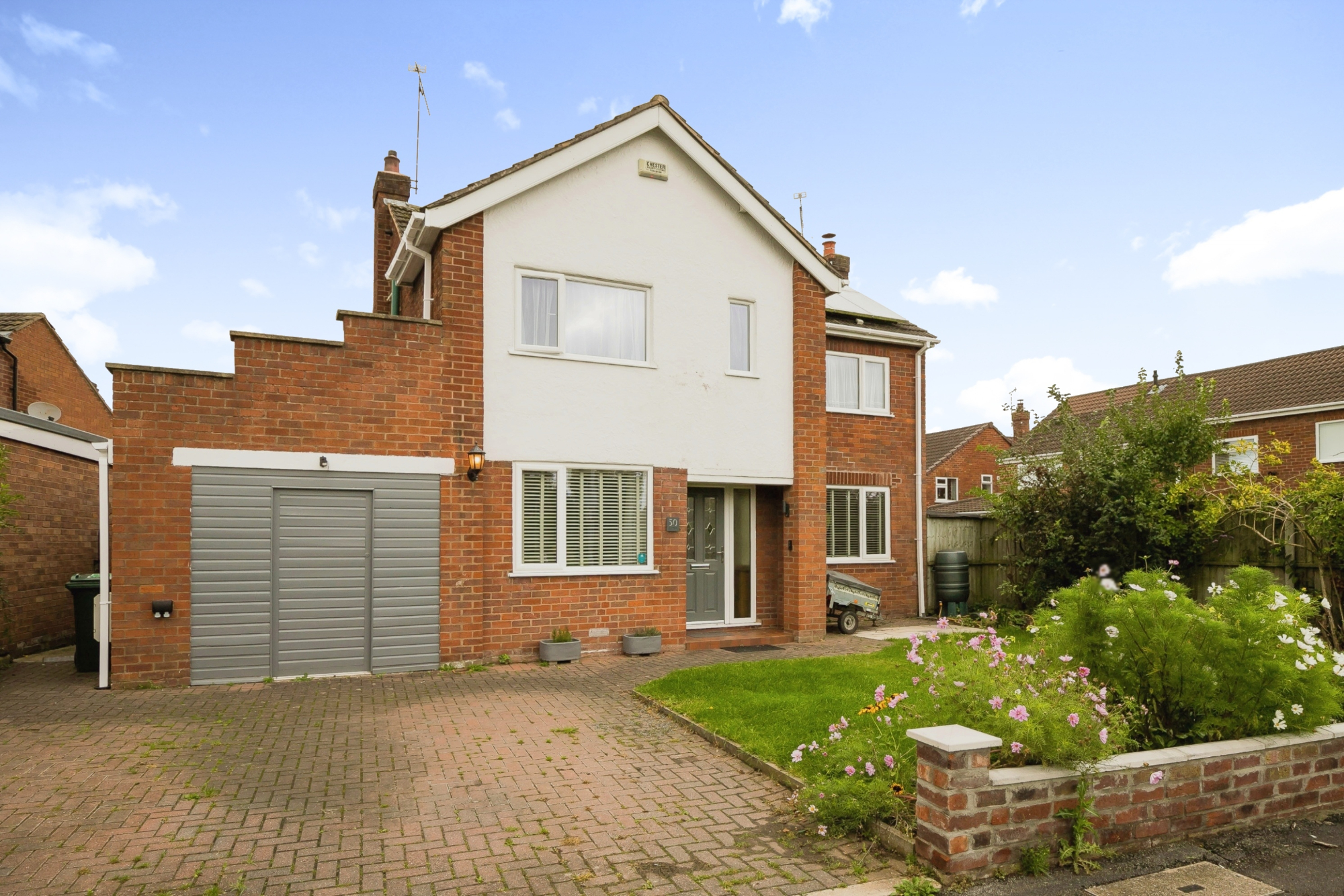 4 bedroom Detached House Boughton Hall Drive, CH3 Property Search