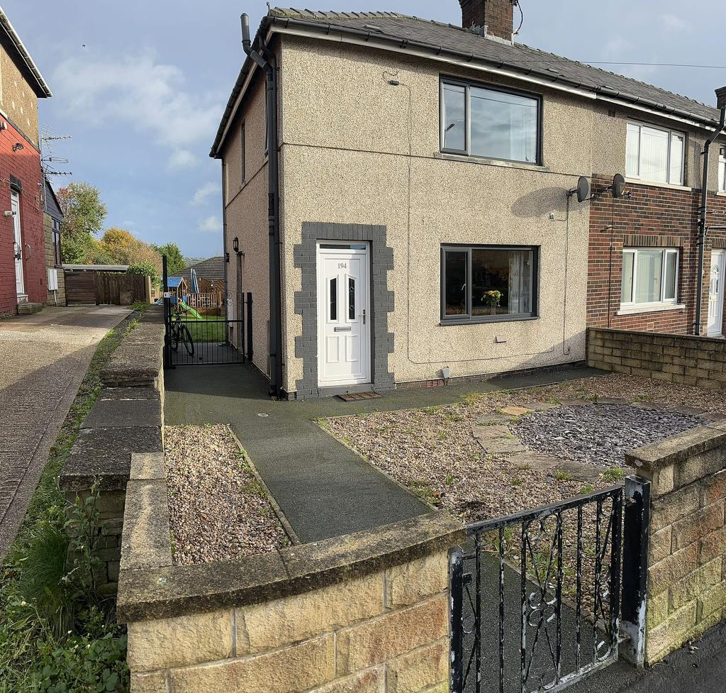 3 bedroom End of terrace House Ovenden Way, HX3 Property Search
