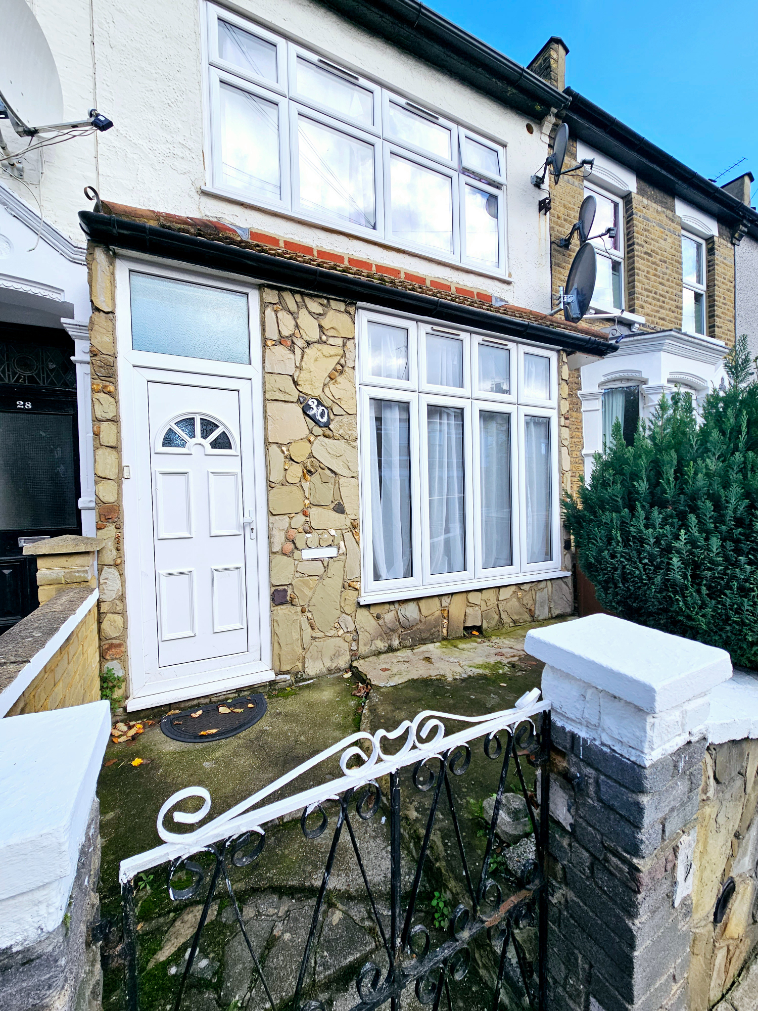 4 bedroom Terraced House Selby Road, E11 Property Search Strike