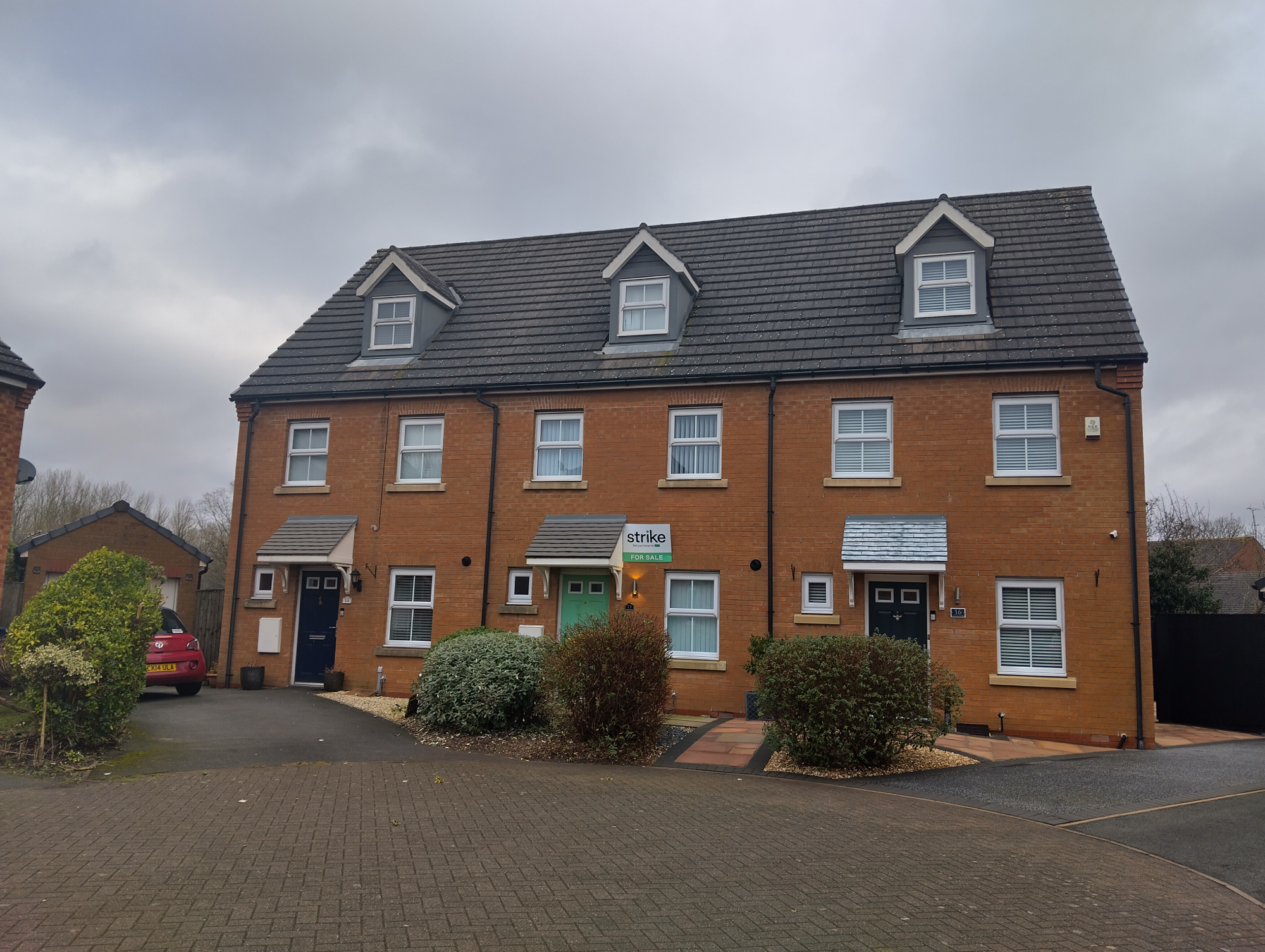 3 bedroom Terraced House The Orchards, PR26 Property Search Strike