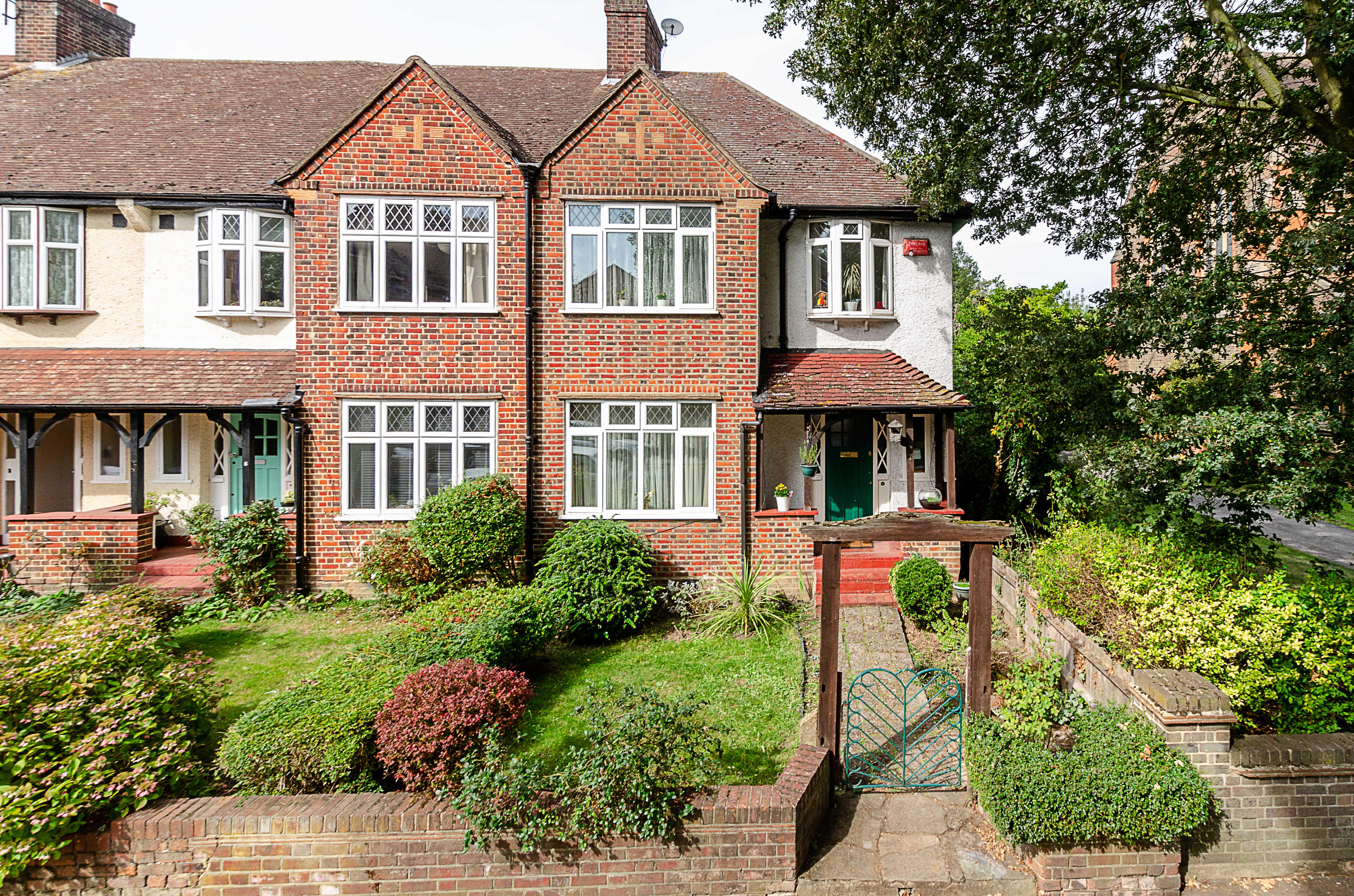 3 bedroom End of terrace House Warwick Road, CR7 Property Search